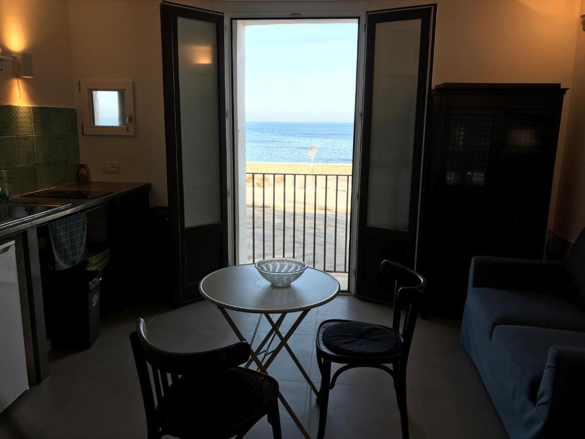 Ninfa Apartment The Window On The Mediterranean Trapani Exteriör bild